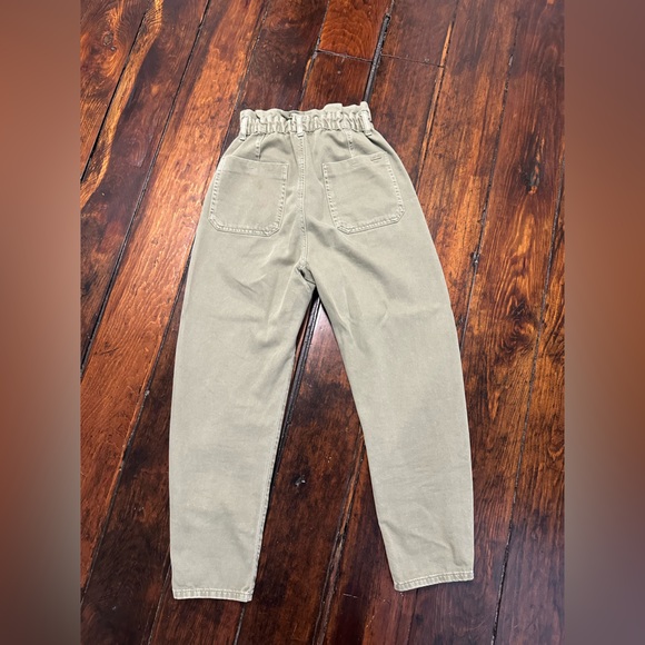 High Rise Barrel Jeans - Picture 10 of 10